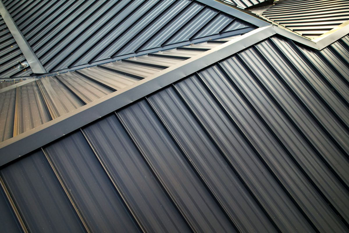Metal Roofs - Ridgeline Roofing