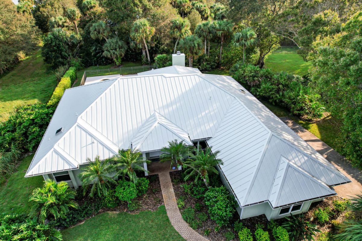 Metal Roofs - Ridgeline Roofing